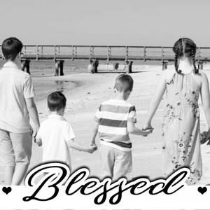 Meet your Posher, Kay